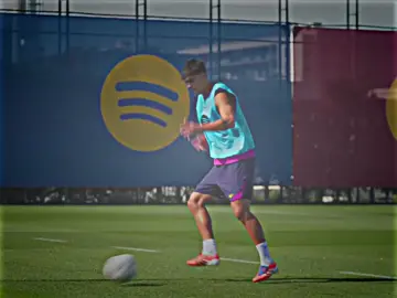 تدريبات برشلونة اليوم 🔥🔥 #رعد_كريس🖤 #كريستيانو_رونالدو🇵🇹 #تيم_رعد_كريس🖤 #تيم_مصممين_اوربا💎 #تيم_مصممين_الجوهرة💎 