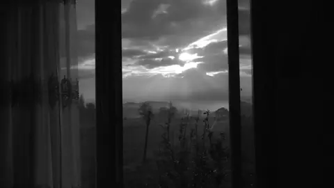 عينوني عليه عينوني😞🤎؟#fyp #foryou #viarl #dancewithpubgm #king 