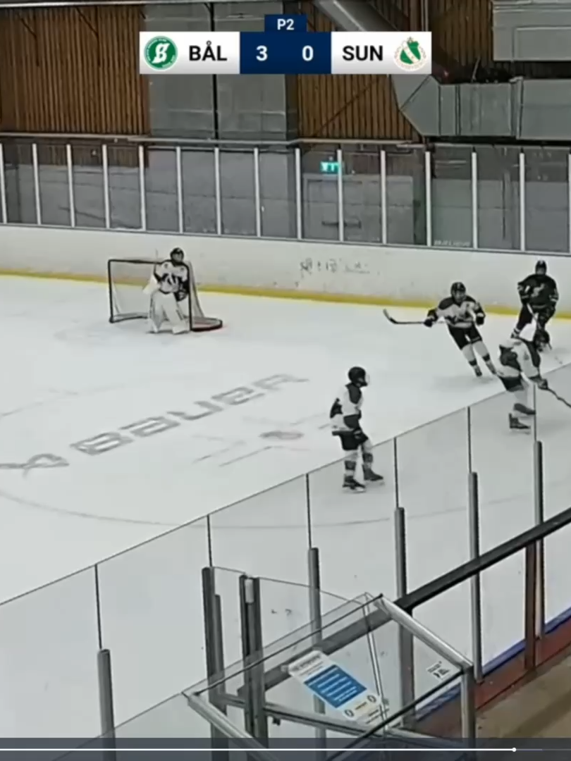 Mål: gaaw_7_dylan @bhcte15  #hockey #juniorhockey #ishockey #hockeyplayer