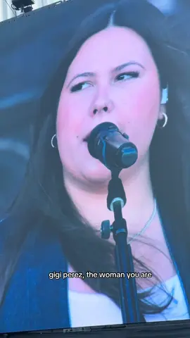 one of the best sets i’ve ever experienced and i wasn’t even a huge fan going in #acl #gigiperez #pleaseberude 