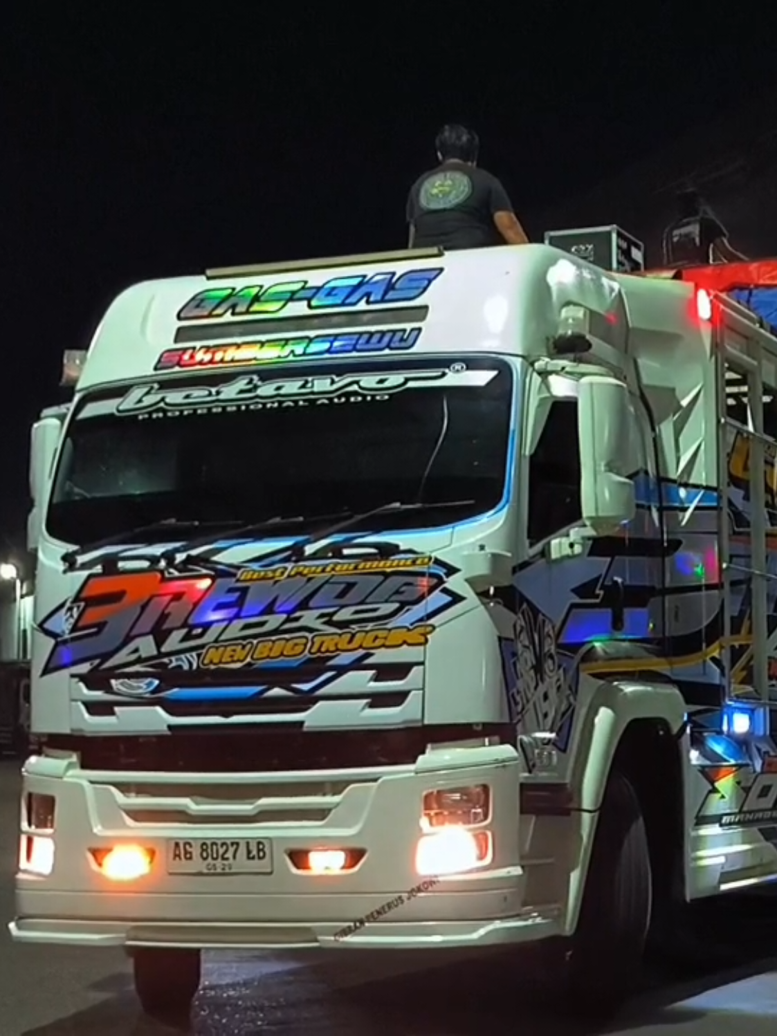 PERPADUAN CIAMIK BJ HUNTER + FUSO BREWOG MENGASPAL KARNAVAL GAMPINGAN🫵