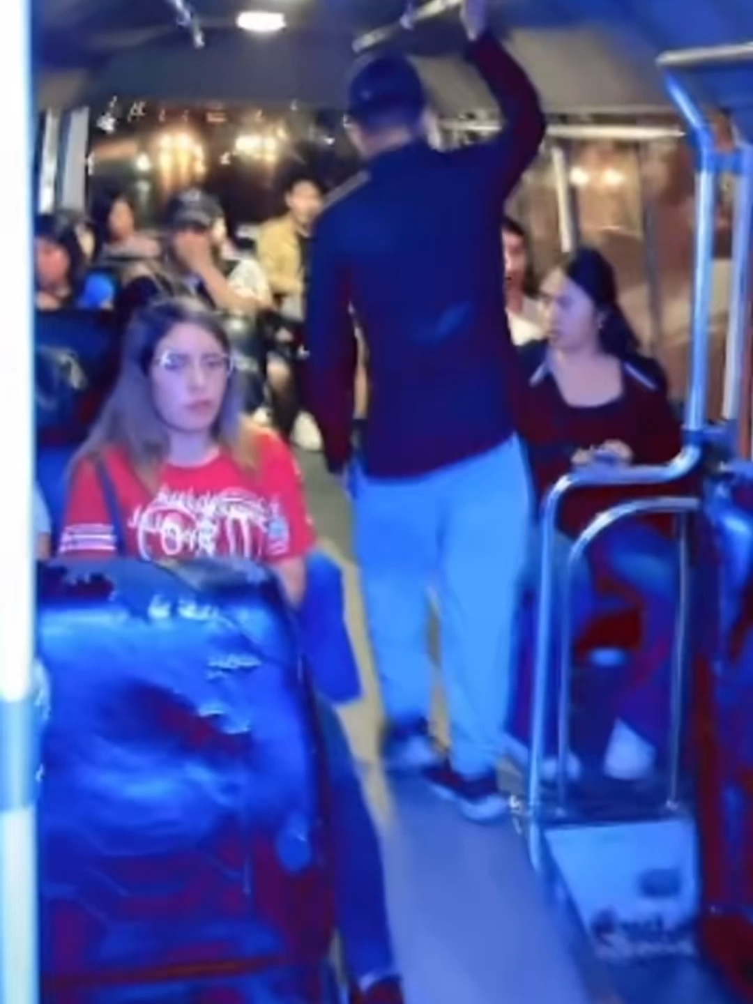 top mejores momentos del bus xd @giovani94.1