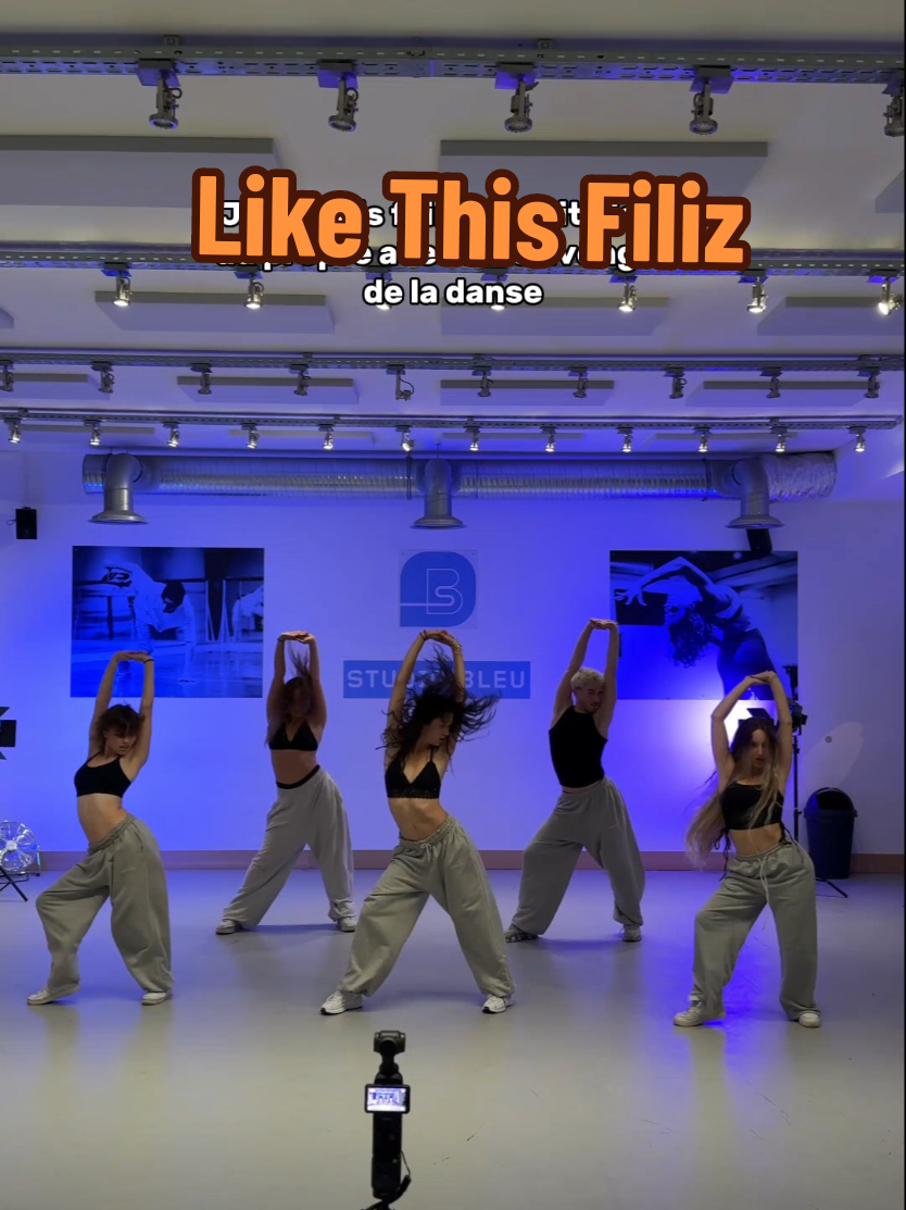 Mes danseurs like this 💅 🧠Dc me 📷Merci @Mira 😭💜 💃@Louna @Alicia HLN @oscartolebgdelastreet @Whoxver 🎵 @FILIZ LA VRAIE #likethis 