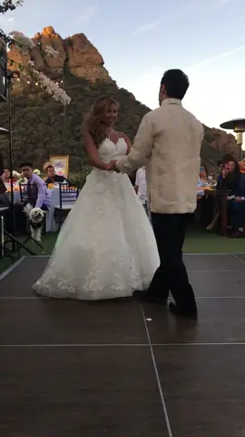 OCT 7, 2018 ❤️ #firstdance #wedding #malibuwines #saddlerockranch #octoberwedding 
