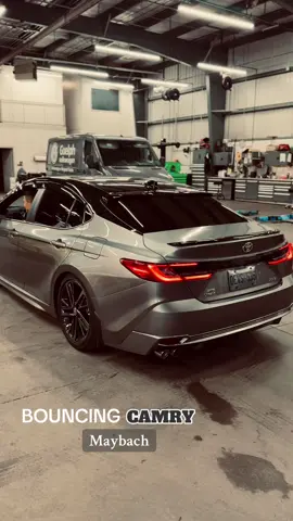 #Camry#bouncing#maybach#toyotacamry 