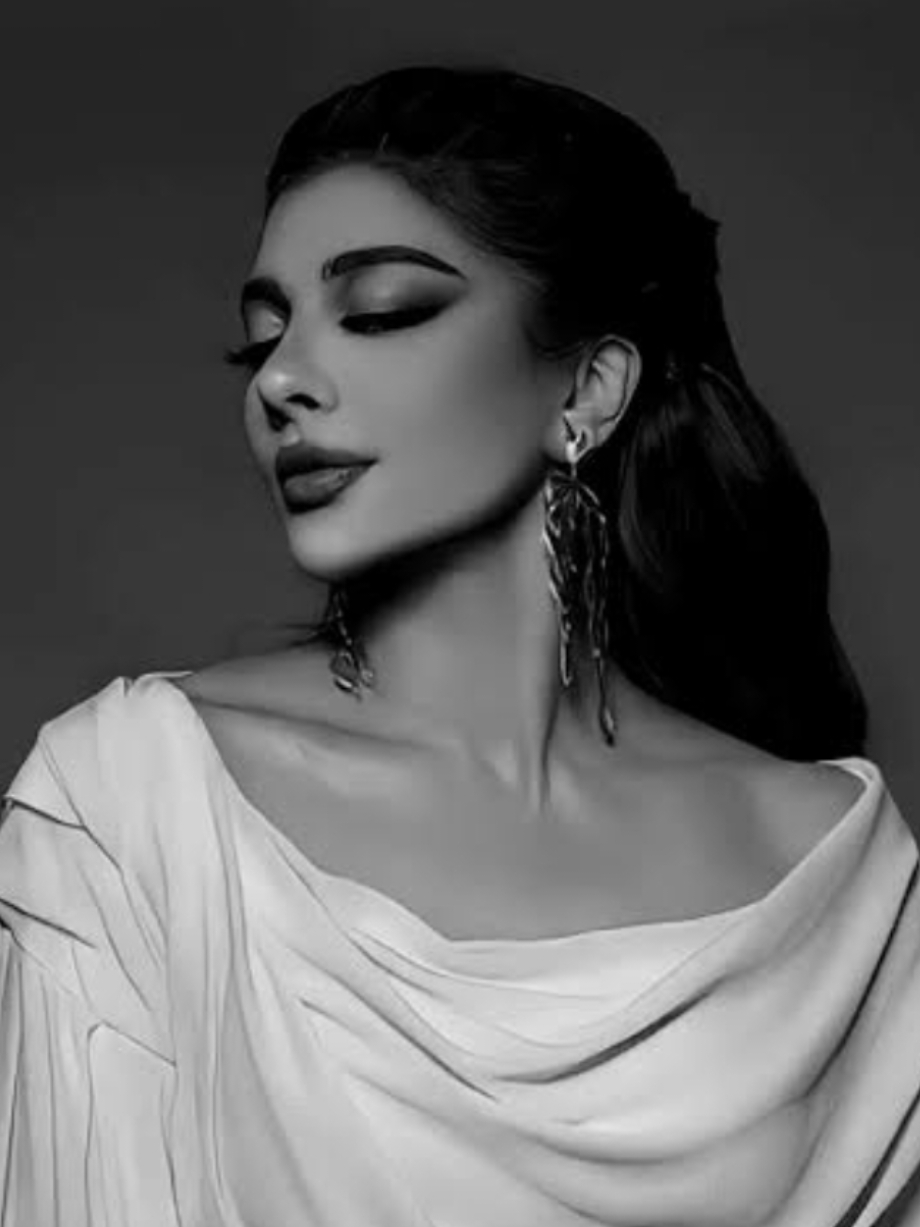 و في عز الأمان ضاع مني الأمان🥀 @sola  #اصالة_نصري #عبد_الحليم_حافظ #ايقونة_الشرق #اكسبلور #explore #زي_الهوى 