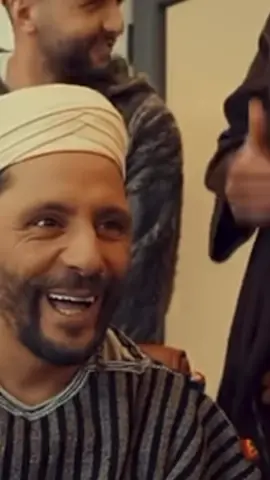 • تعليم في المستوى للجميع.  • صحة تحفظ كرامة المواطن.  • شغل باش يعيش الإنسان بعرق جبينه. وصافي… ماشي بزاف، غير حقوق أساسية