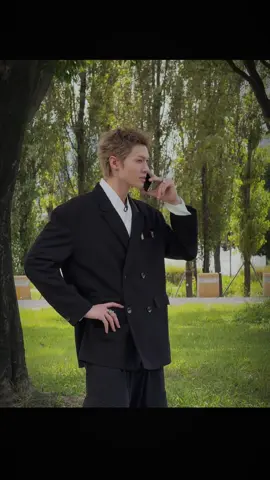 “ thu mua lại tất cả tiệm pizza dứa ở thành phố này ngay cho tôi “ =))) #Martin #fyp #xh 