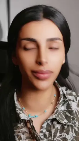 🥺🤍🤍 #fyyyyyyyyyyyyyyyyyyyyyyyyyyyyyyyyyy #ميكب_عرايس #makeup #ارتست #fyp 