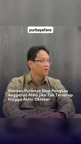 Menteri Keuangan (Menkeu) Purbaya Yudhi Sadewa menegaskan akan memotong anggaran program Makan Bergizi Gratis (MBG) jika tidak terserap hingga akhir Oktober 2025. Hal tersebut merespons pernyataan Ketua Dewan Ekonomi Nasional (DEN) Luhut Binsar Pandjaitan yang memintanya anggaran MBG tidak ditarik. “Saya akan nilai sampai akhir Oktober. Kalau akhir Oktober saya tahu, nanti sampai Desember, beberapa triliun nggak terpakai, ya, saya ambil uangnya,” ucap Purbaya, Selasa 7 Oktober 2025. Menurutnya anggaran untuk MBG ditarik nantinya akan dialihkan untuk program-program lainnya yang dinilai lebih siap untuk menyerap. “Kalau nggak dipakai ya diambil. Di sana juga nganggur duitnya. Saya sebarin ke tempat lain yang lebih siap,” bebernya.#Menkeupurbaya #mbg #beritahariini #parbowo 