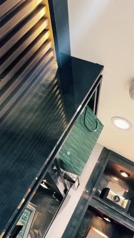 Jis jis ko cheye whatsap p ajao🤔#foryou #hammadwatches #trending #hellotiktok #illu 