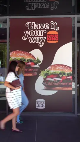 Sister date? Always the best idea—especially when it comes with burgers, fries, and endless laughter. Nothing beats our fave spot #burgerking 🍔🥤 #fyp #mostar #foryoupage 