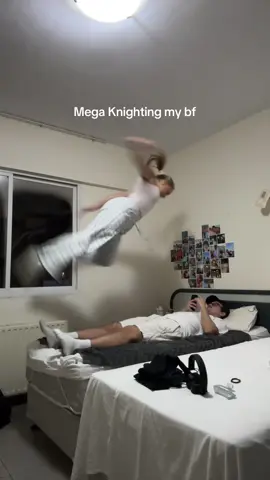 🦸‍♀️ #biceps #megaknight #bf #clashroyale #fyp 