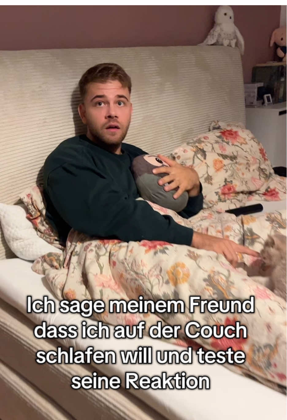 Wie süß er ist 😍 #couplegoals #couple #beziehung #fy #fyp 