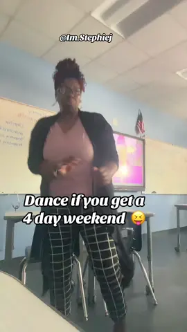 GET DOWN ON IT!! #imstephiej  #blackteachersontiktok #highschoolteacher #teachersoftiktok #fallbreak 