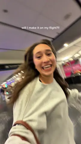 the RUNNING😭😭✈️😰 #travel #airport 