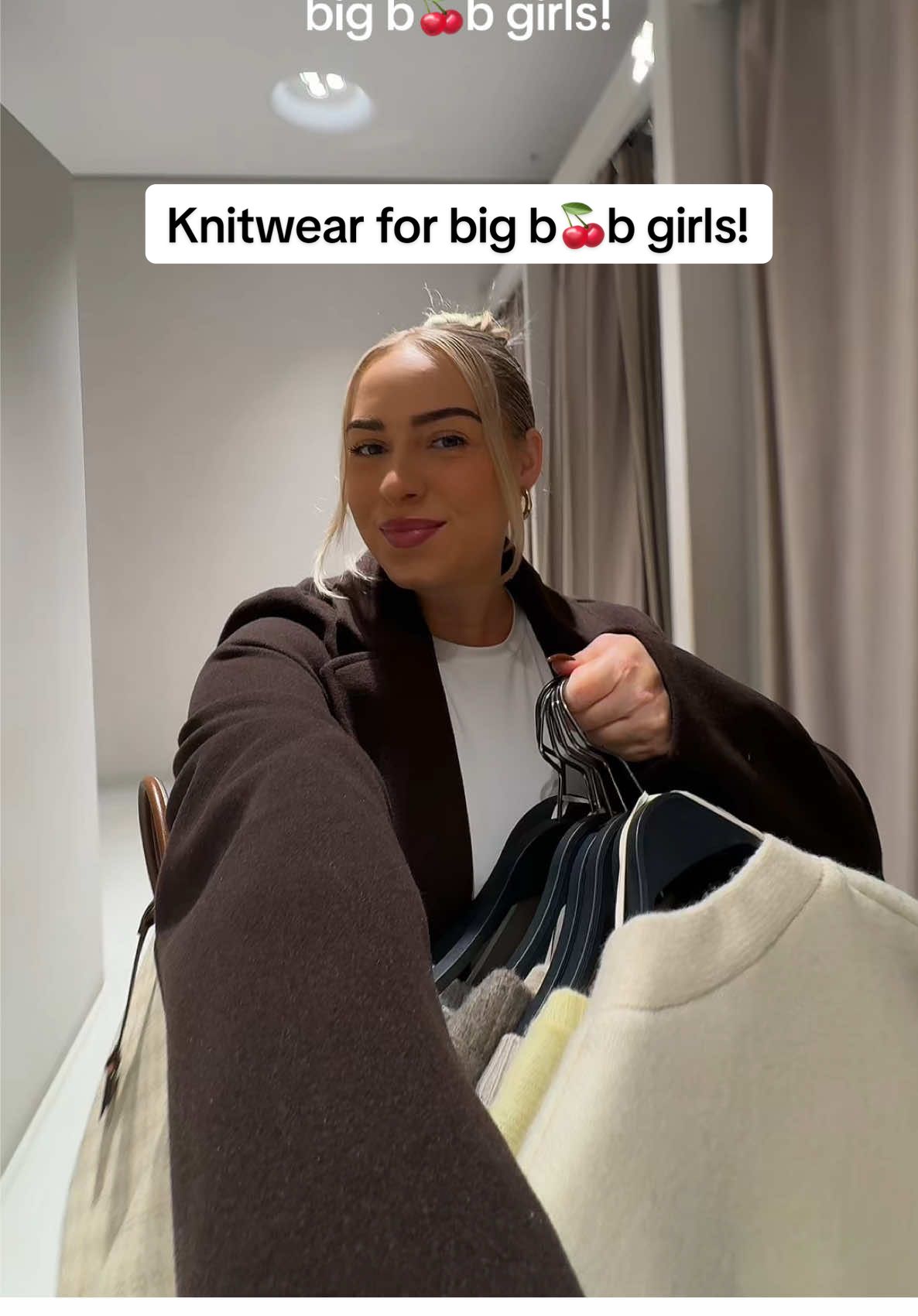 Can’t wait to go find all the best jumpers for the big b🍒b girlies! #bigbustjumpers #bigchestgirlfriendly #bigbustknits #bigbustoutfits #curvyfitinspo 