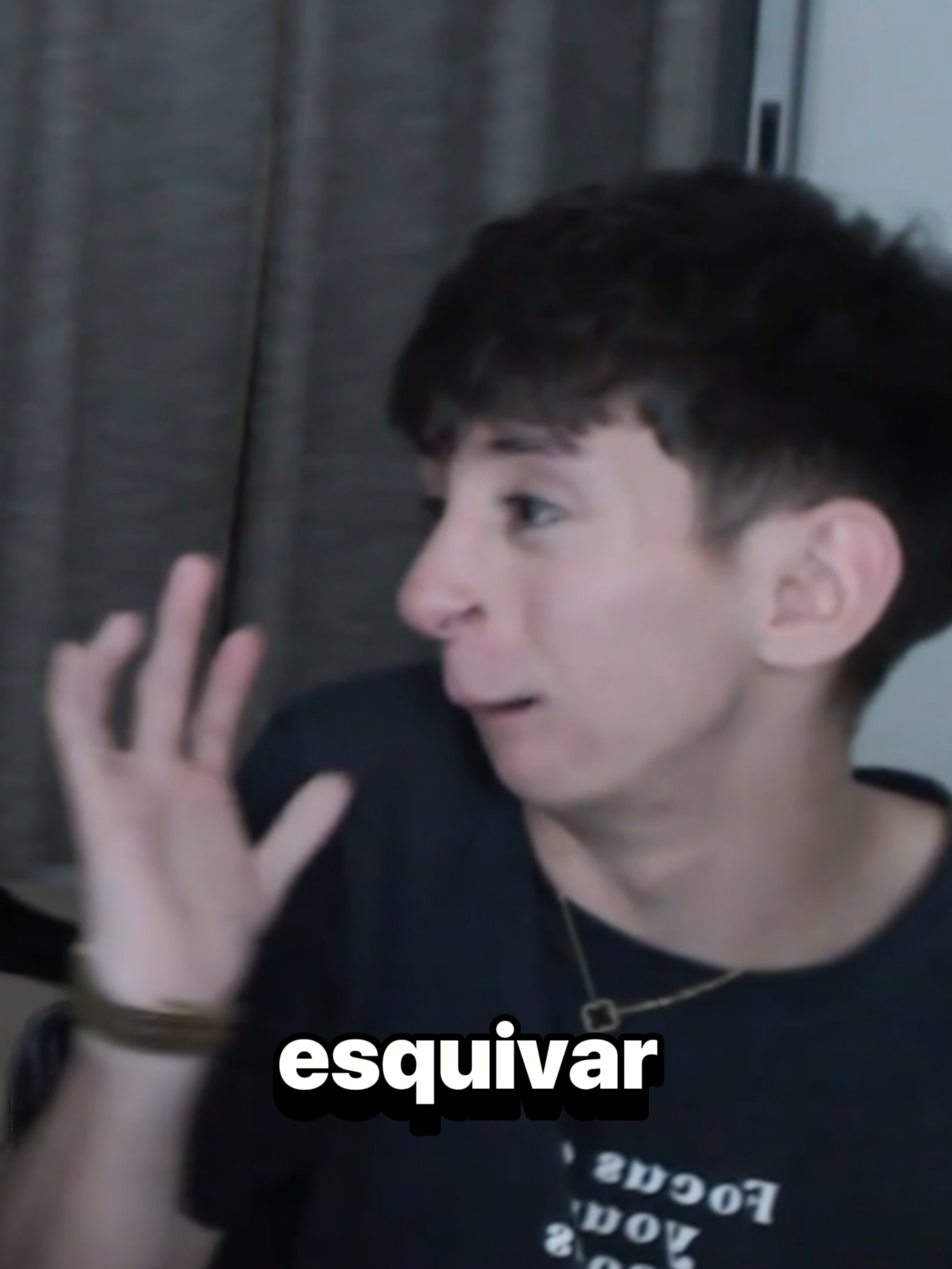 aprendé a esquivar piñas nene