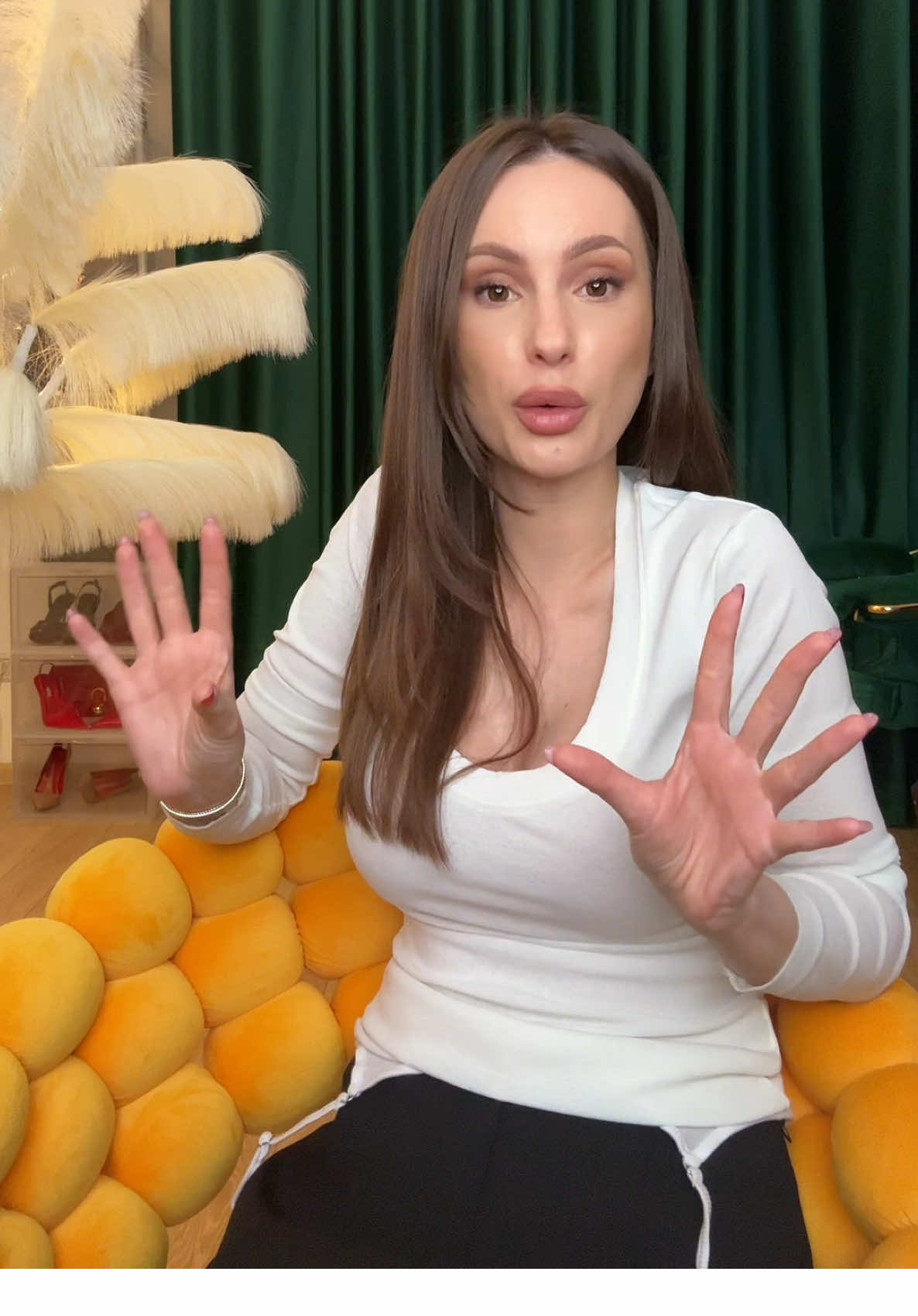 Luati popcorn ca iar am fost nevorbita