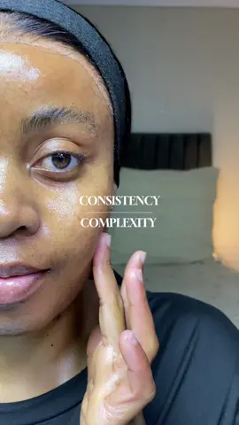 Hey Beautiful ❤️ Treating dark spots when you have dry skin can feel like a lot (balancing hydration and targeting dark spots) especially with so many products out there. But it doesn’t have to be complicated. Even as a skincare creator, I remind myself that more isn’t always better. What matters most is being consistent with what your skin actually needs. • • • • • • • • • • #skincareroutine #skincare #kbeauty #hyperpigmentation #koreanskincare @mixsoon @BANISH @Abib Cosmetics @anua_global @Kiehl's Since 1851 