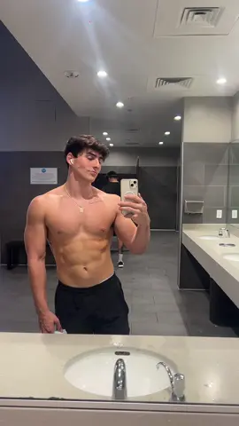 I need a gym partner #fyp 