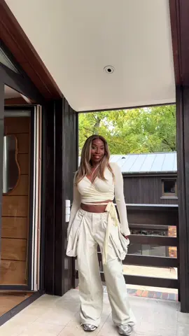 Avec mon code promo FDNOEMIE, profitez de -15% dès 29€ d’achat et -20% dès 69€ d’achat sur une large sélection de produits SHEIN France ! 🛍️✨ 🔍 Boutiques : MUSERA & Anewsta Laissez-vous séduire par des pièces élégantes et tendance pour l’automne, parfaites pour vos sorties, vos cours ou le bureau 🍂✨ @SHEIN France  🔎: 54713315 🔎: 113299696/113299056 🔎: 168000531/44893664 🔎: 41414058/152264367 🔎:  #Vacaytrends #SHEINtrends #SHEINforAll #fyp  *collaboration commerciale #CapCut 