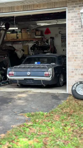 Cool hot rod Knick knacks and FRESH TEES are live on the site 😈 #tomsrefurb