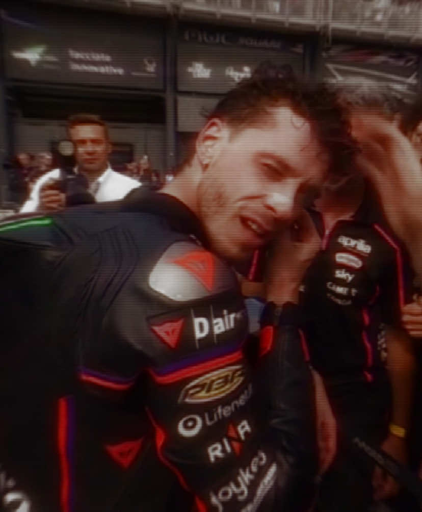 i stand with my cancelled wife // #marcobezzecchi #mb72 #motogp #motogpedit #motosport #vr46ridersacademy #edit #fyp #foryoupage #xyzbca 