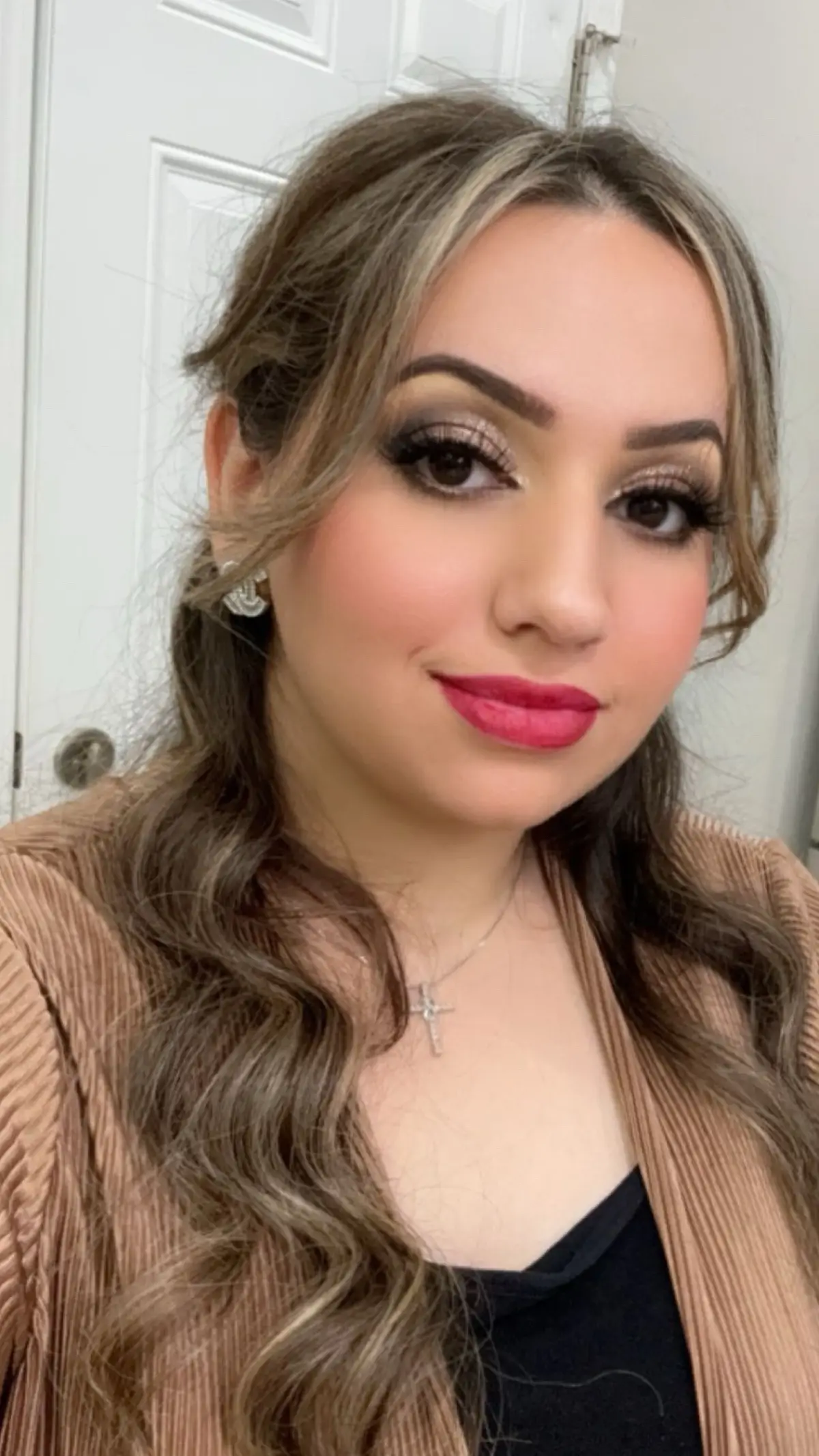 What is your favorite look? #favoritemakeup 