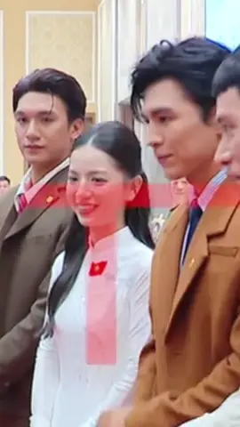 Hai ảnh chỉ chụp hình cùng với bác Phan Văn Giang 🥹❤️  #phimmuado #muado #stevennguyen #lehaanh #xuhuong #viral 