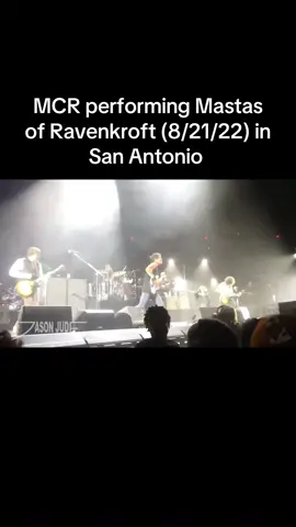 I feel like there’s probably a decent number of people who don’t know they’ve played this live (a couple times actually!) so I wanted to share  (from JYeahJasonJude on yt) #mcr #mychemicalromance #swarmtour #gerardway #mychem 