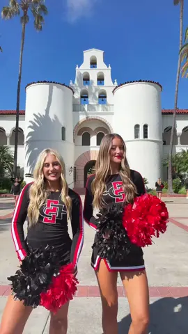 senior cheer pics 🥺🥺 @Nessa✨🩷🪩  #senioryear #seniors #college #sdsu #sdsucheer 