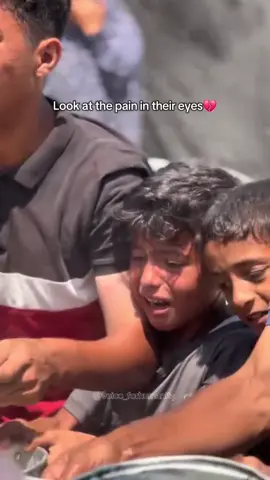 #gaza_childreen_under_attack #FREEPALESTINE🇵🇸🇵🇸 #FREE_____PALISTEN🇵🇸🇵🇸 #freeepalestine🇵🇸♥️♥️ 
