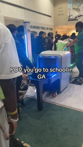 Can’t do nun 🤦🏽‍♂️ #georgia #highschool #fyp #viral #foryoupage 