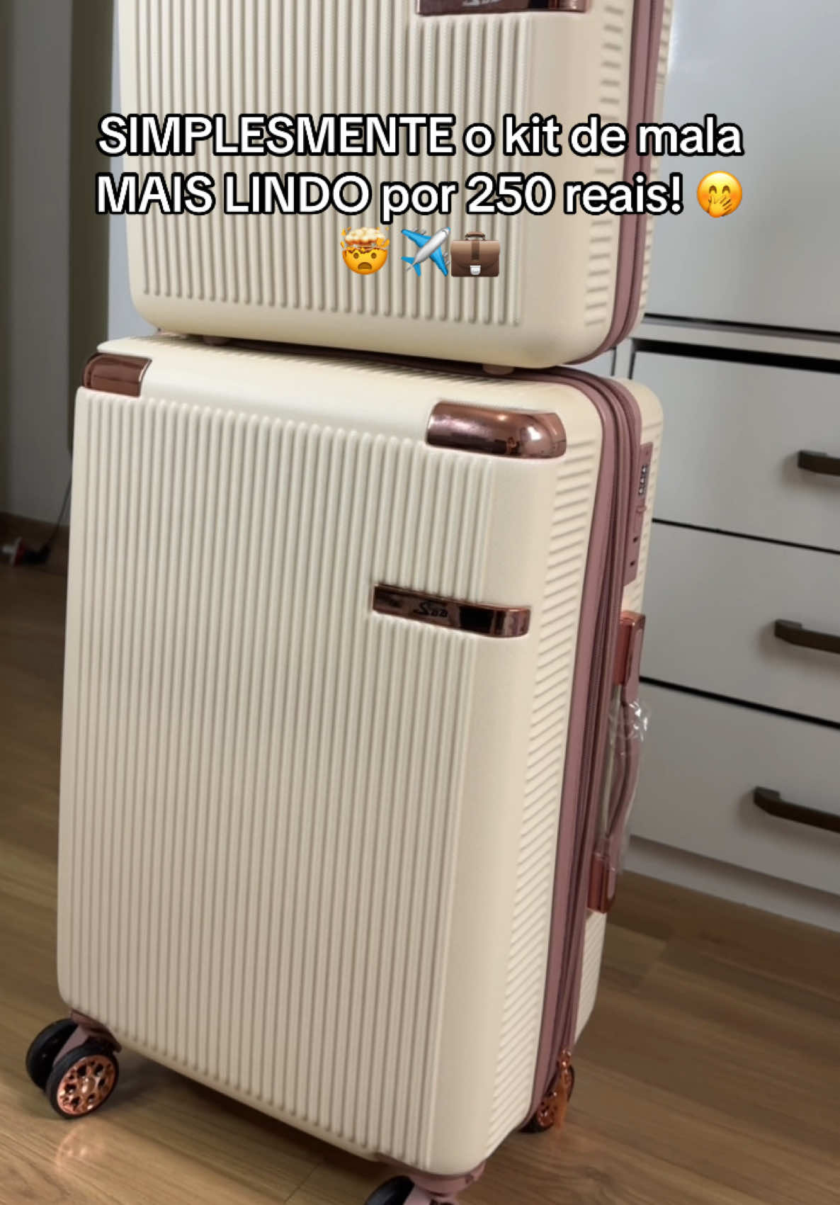 A mala mais perfeita existe! 🥰 mala de viagem mala de bordo #mala #maladeviagem #viagem #frasqueira #mulher 