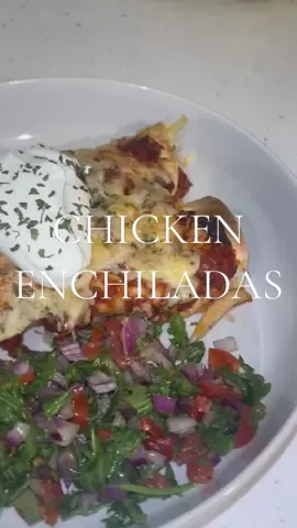 super easy chicken enchiladas 😮‍💨💅 #chickenenchiladas #dinnerrecipe #quickeasydinner #chickenfajitas #tenerife 