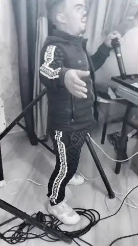 #الشعب_الصيني_ماله_حل😂😂  #لي_داها_في_روحوا_🖕🏿🖕🏿 