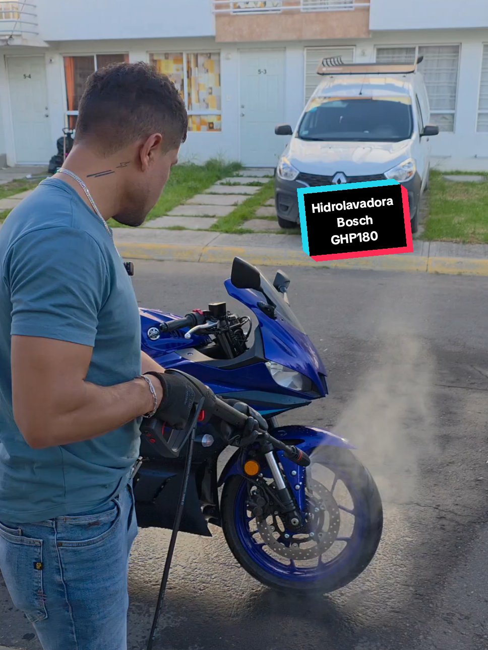 Necesitas una Hidrolavadora compacta GHP180 de Bosch 🌀 #federalplumbing #hidrolavadora #tips 