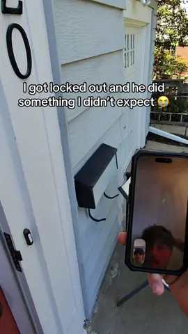 This lock bolt is so nice and is so affordable 🔥🔥 #lock #wyze #wyzelockbolt #appliances #christmassale 