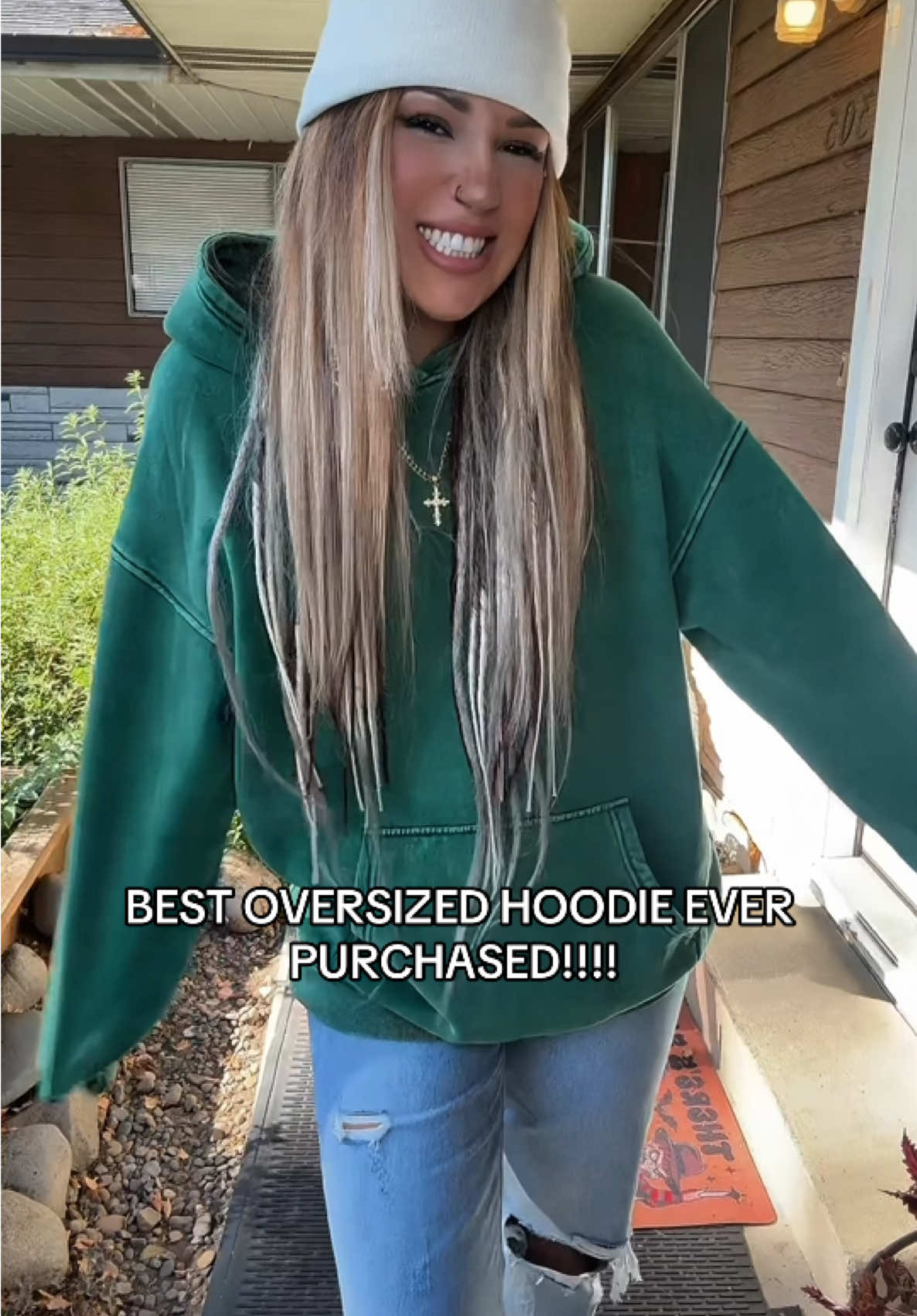 Pretty hoodie! #TiktokShop #PrettyHoodie #OversizedHoodie #Hoodie 
