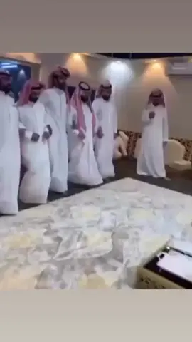 جدو سيف يرقص 