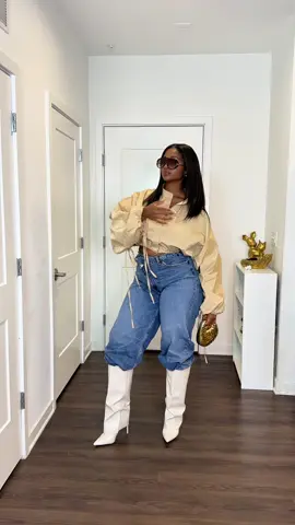The jacket though 😍 #falljackets #fashiontiktok #ootdinspo #ootdfashion 