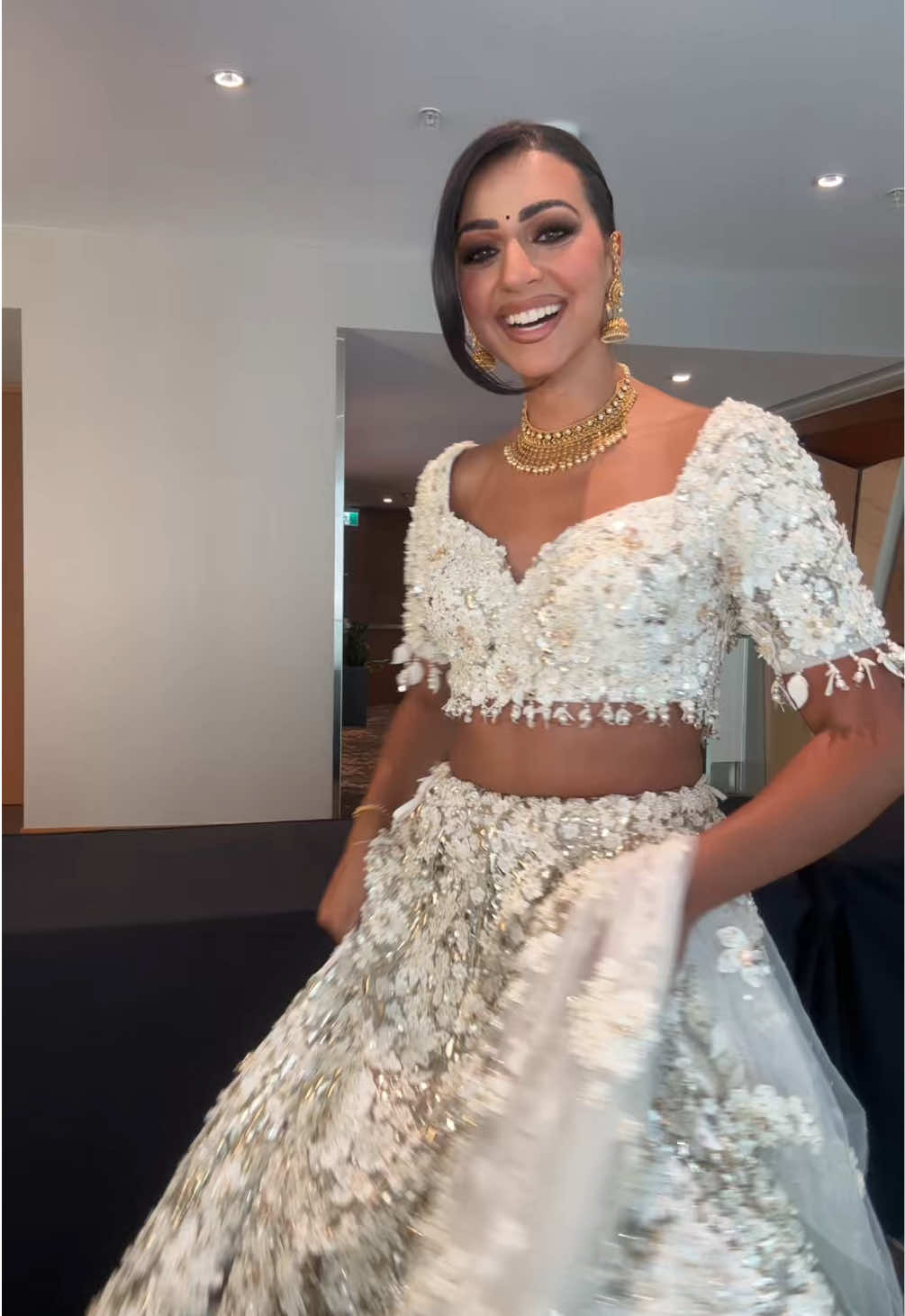 Bringing this trend back bc why not 😂 #fyp #browngirl #trending #brownskingirl #foryoupage 