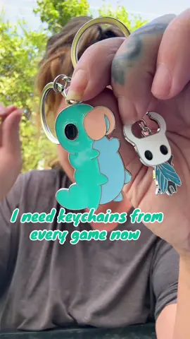 Replying to @Quantum.Alchemy #tiktokshopcreatorpicks #tiktokshopfalldealsforyou ##silksong #keychains #cute 