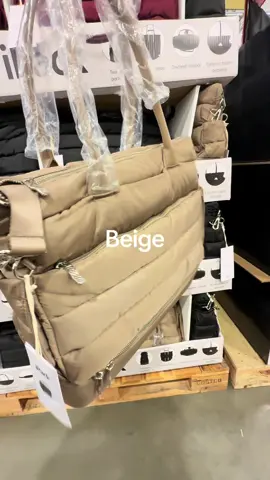The Costco chic travel totes are back and now in new colors! 👀 #costcofinds #travelaesthetic #travelbags 