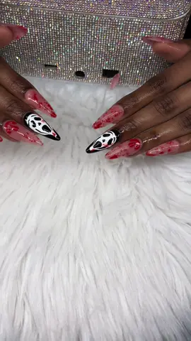 It’s time for Halloween nails already 👻🎃🔪##nailtech##halloweennails##michigannailtech##ghostface##screammovie