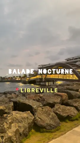 🌟Balade nocturne à Libreville 🌟 Ça fait toujours du bien de se balader à Libreville, admirer le coucher du soleil au bord de mer, marcher à la baie des rois et profiter de la soirée sur une note douce! 🔎Et vous,quels sont les coin de la capitale que vous préférez ❓ #TourduGabon #libreville_gabon🇬🇦  #Gabon #VisitGabon 