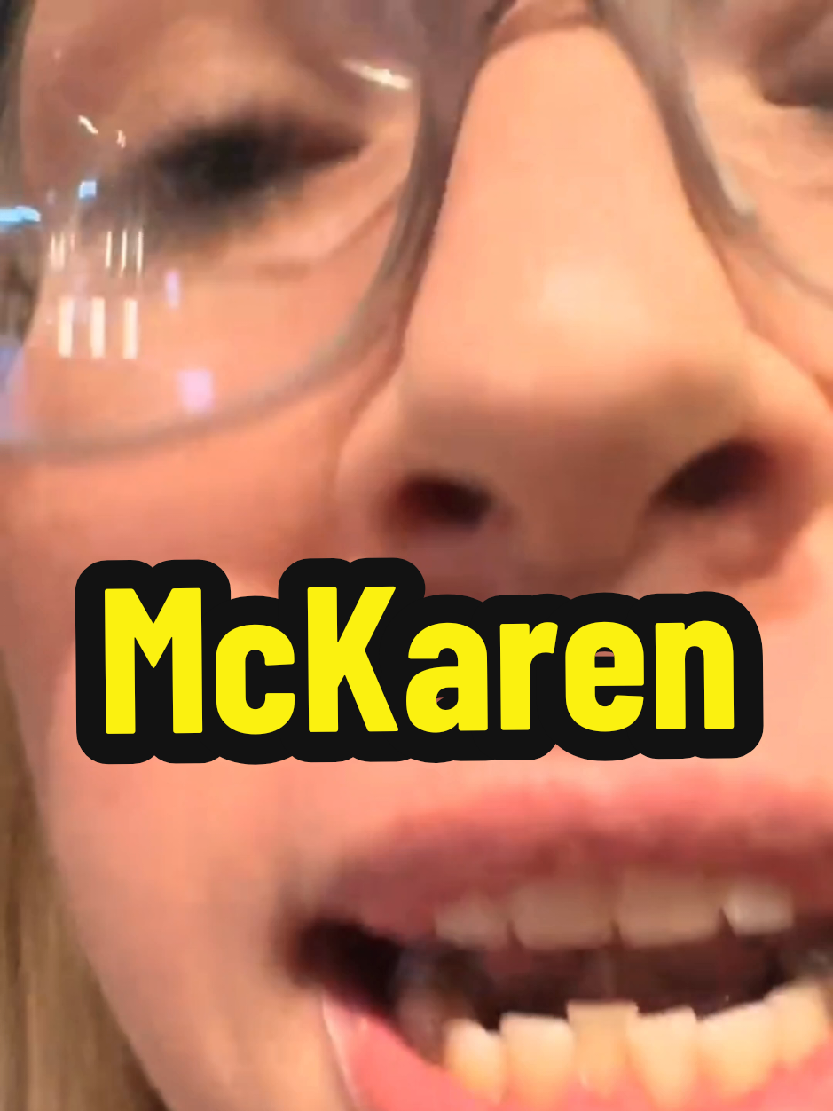it's @SMACKINMCBITCHES from @5xl 