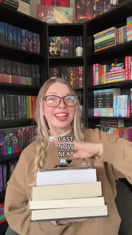 Little reading update 📖  Still Beating: @Jennifer Hartmann TMOM: @Kylie Snow  Souls in Ruin: @Jacqueline White | Author 🖤✨  The Ascended: @GrenwichandLennox  Nocticadia: @KeriLake  Kissed by the Gods: @Caty Rogan  Hollow: @susannevalenti @Caroline Peckham The Knight and The Moth: @Rachel Gillig  #BookRecommendations #bookreviews #booksuggestions #booktrope #readingupdates 