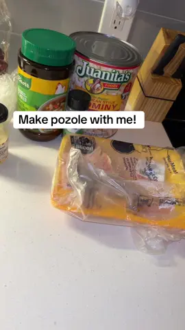 My first time using the pozole bomb ! #fyp #foryoupage #pozole 